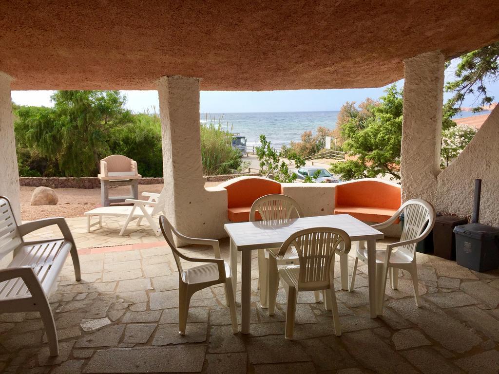 Appartamenti In Villa La Marinedda イーゾラ・ロッサ エクステリア 写真